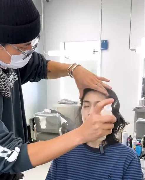 ヘアメイクの準備風景