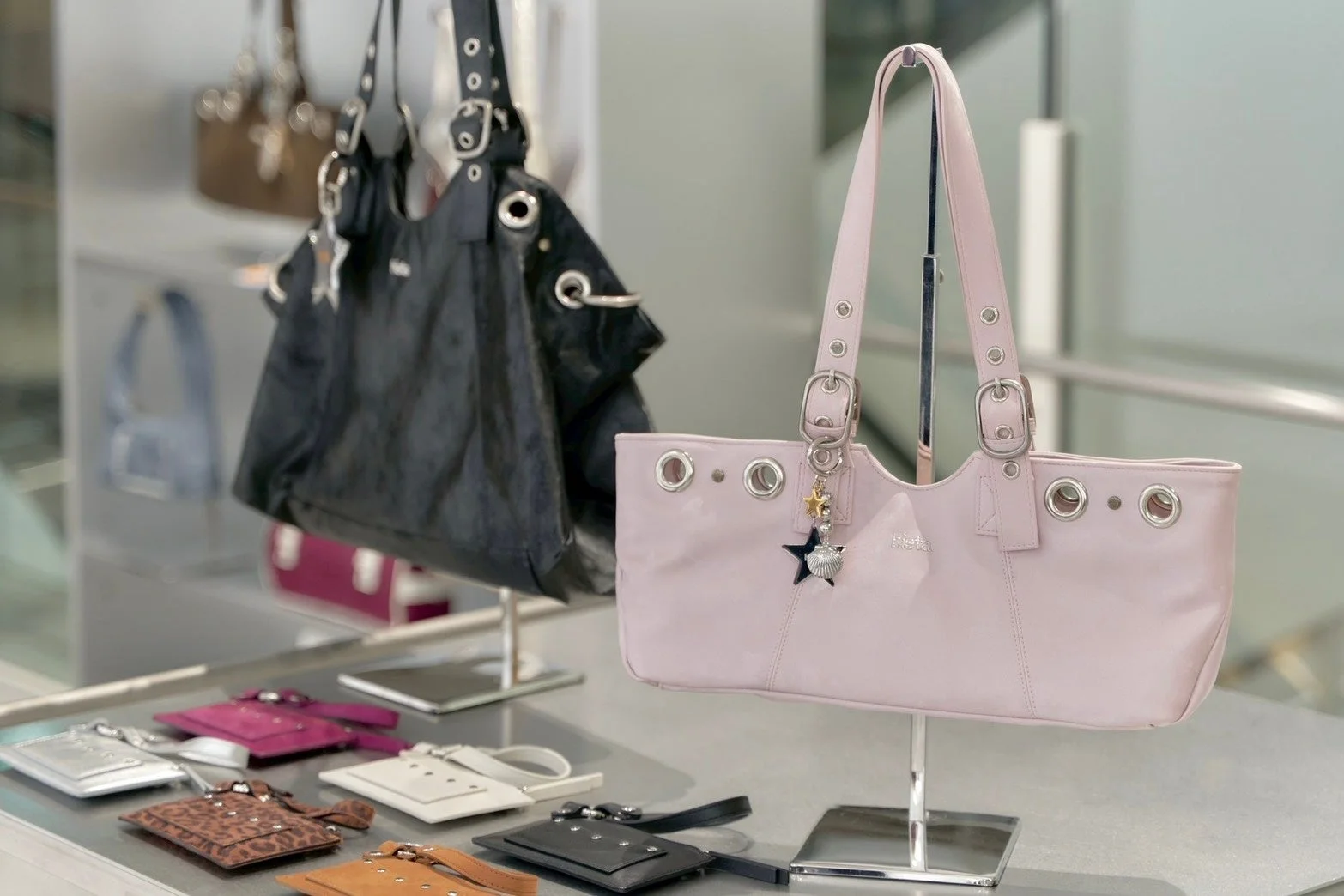 Hietaのバッグと小物