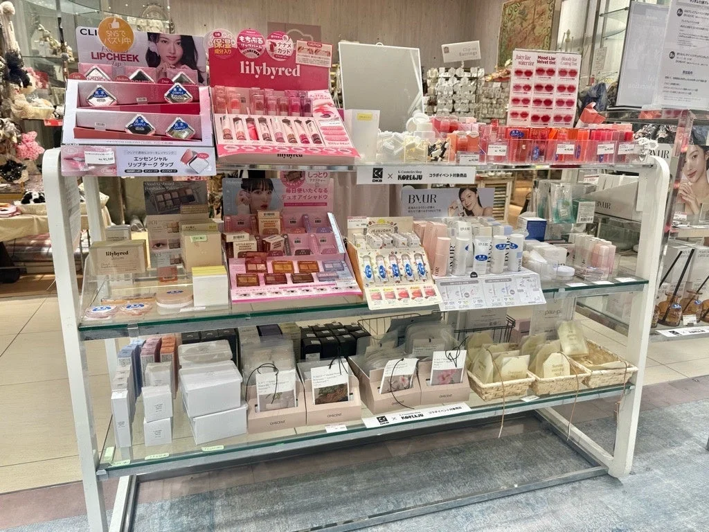 コスメ陳列