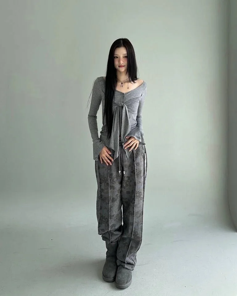 NEWALRINのスタイリッシュなコーディネート