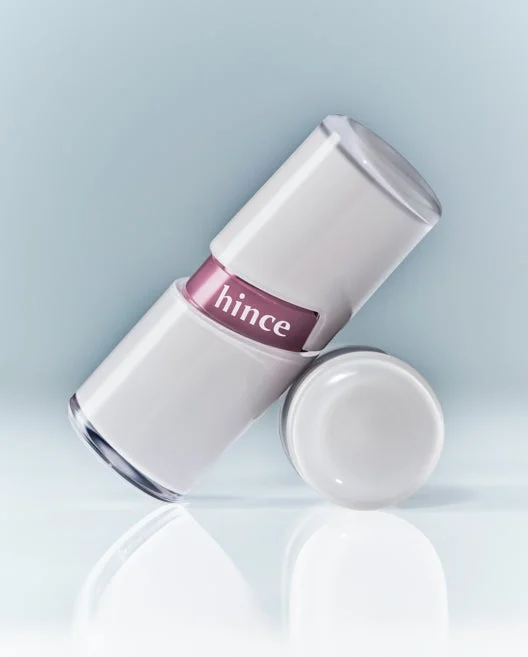 hinceのスティック型コスメ